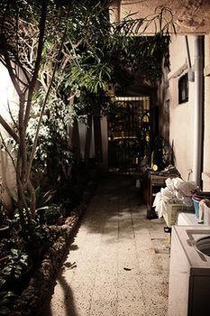 Grove 3* St. Julian's